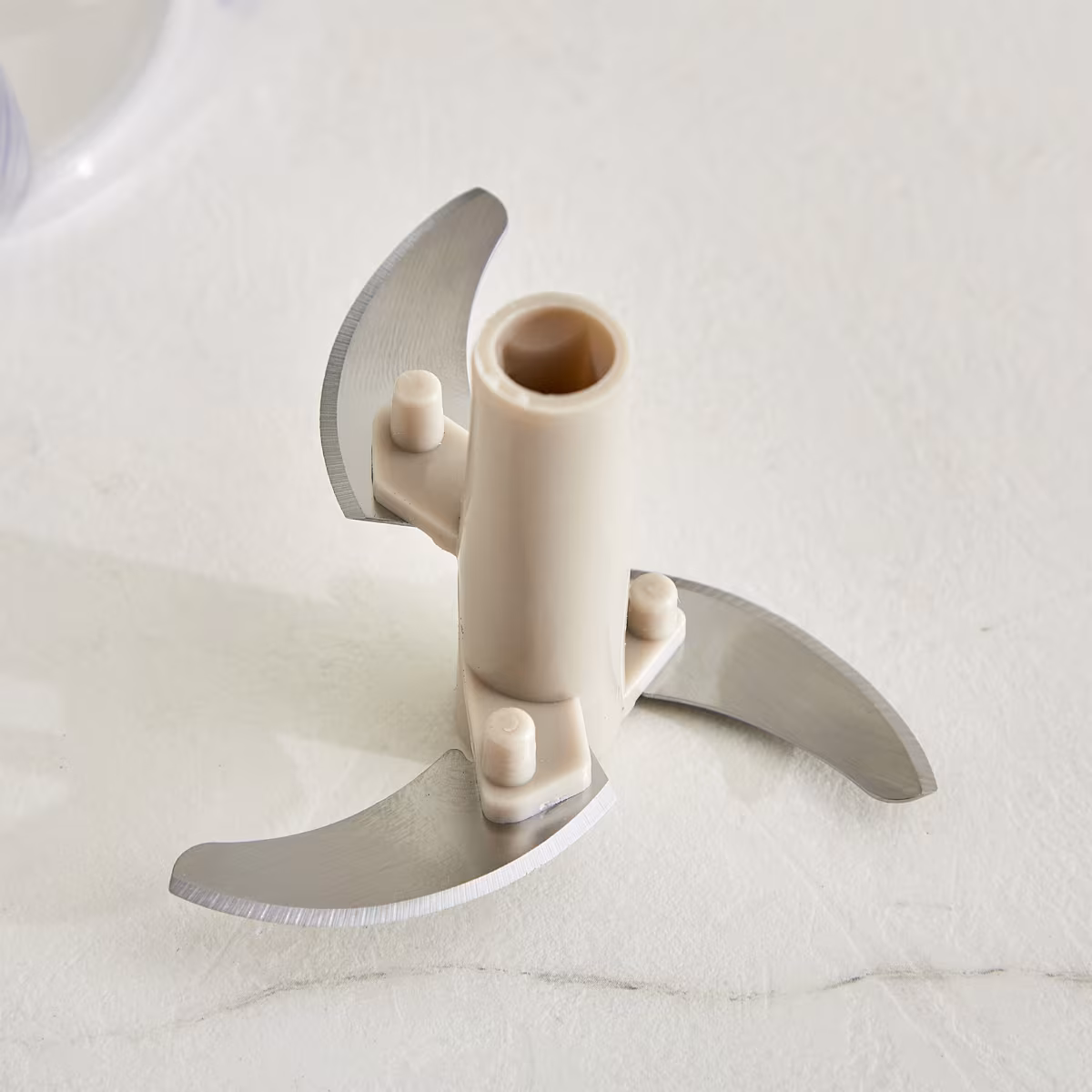 Miro Fusion Polypropylene Pull Chopper in Grey