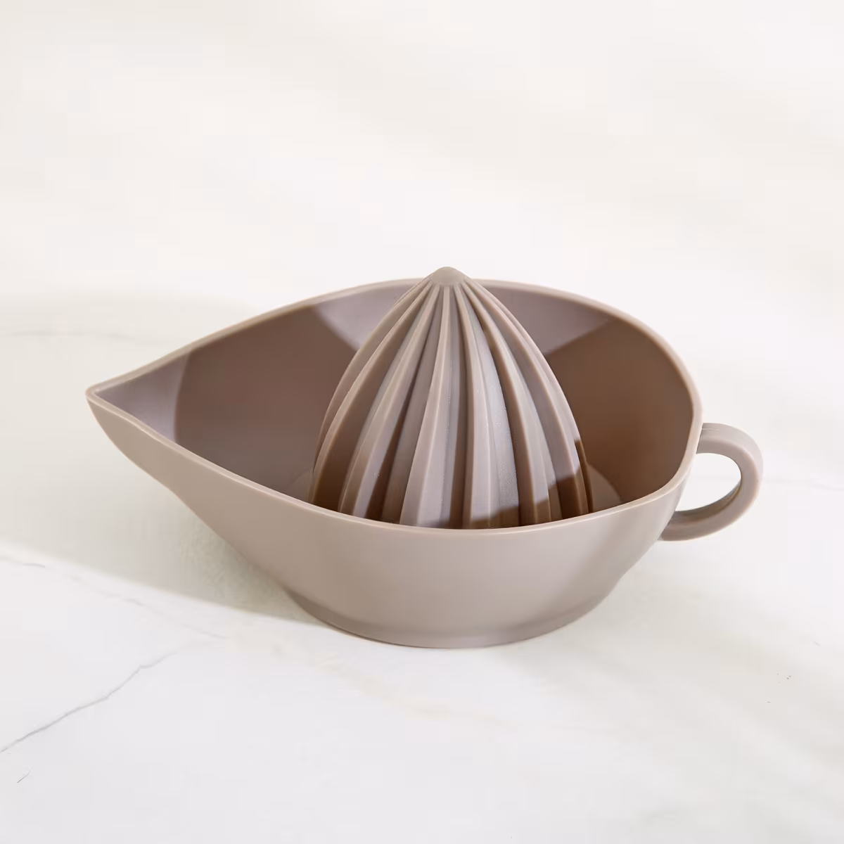 Rosemary Springfield Silicone Lemon Juicer in Brown