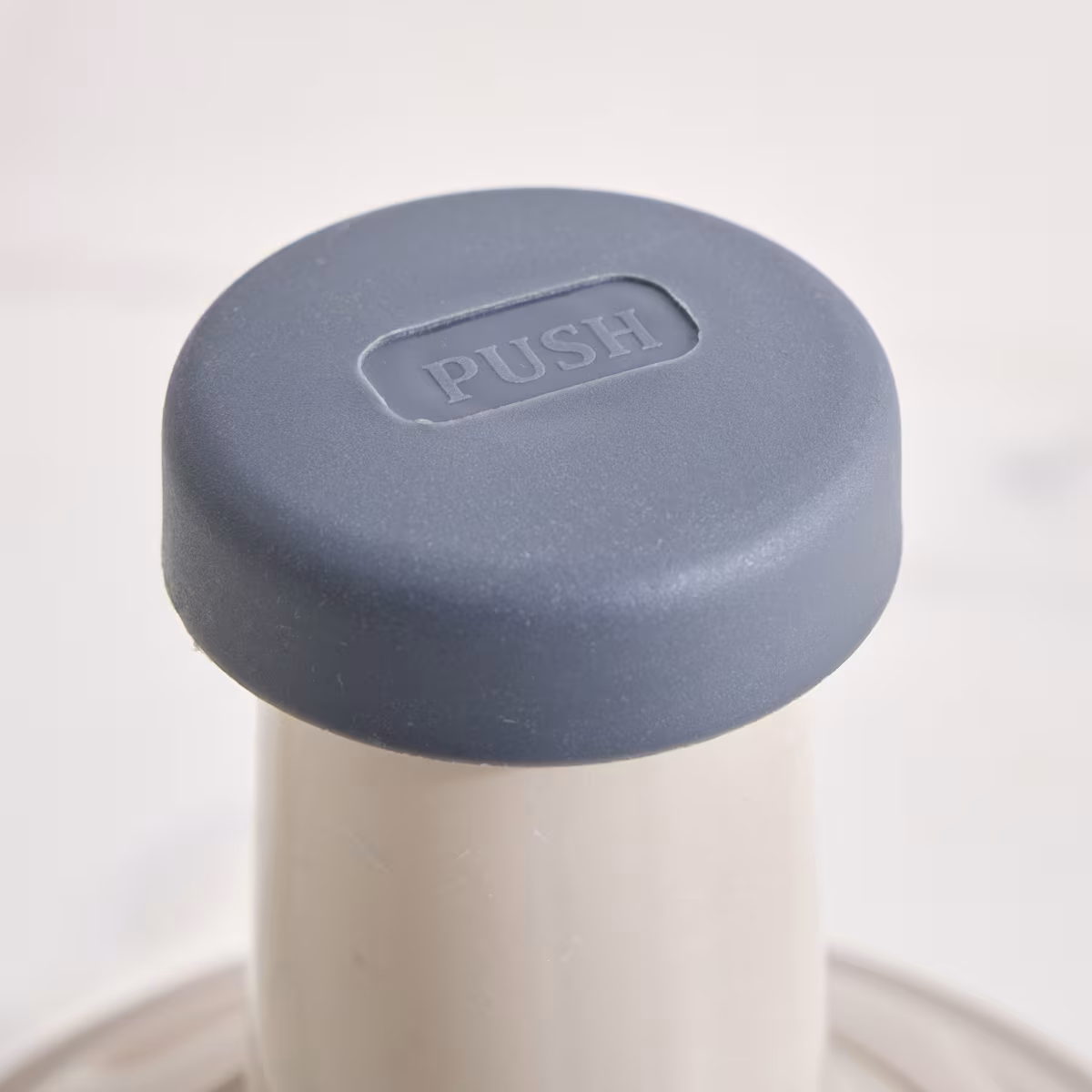 Rosemary Miro Oblivon Press Button Manual Chopper in Grey