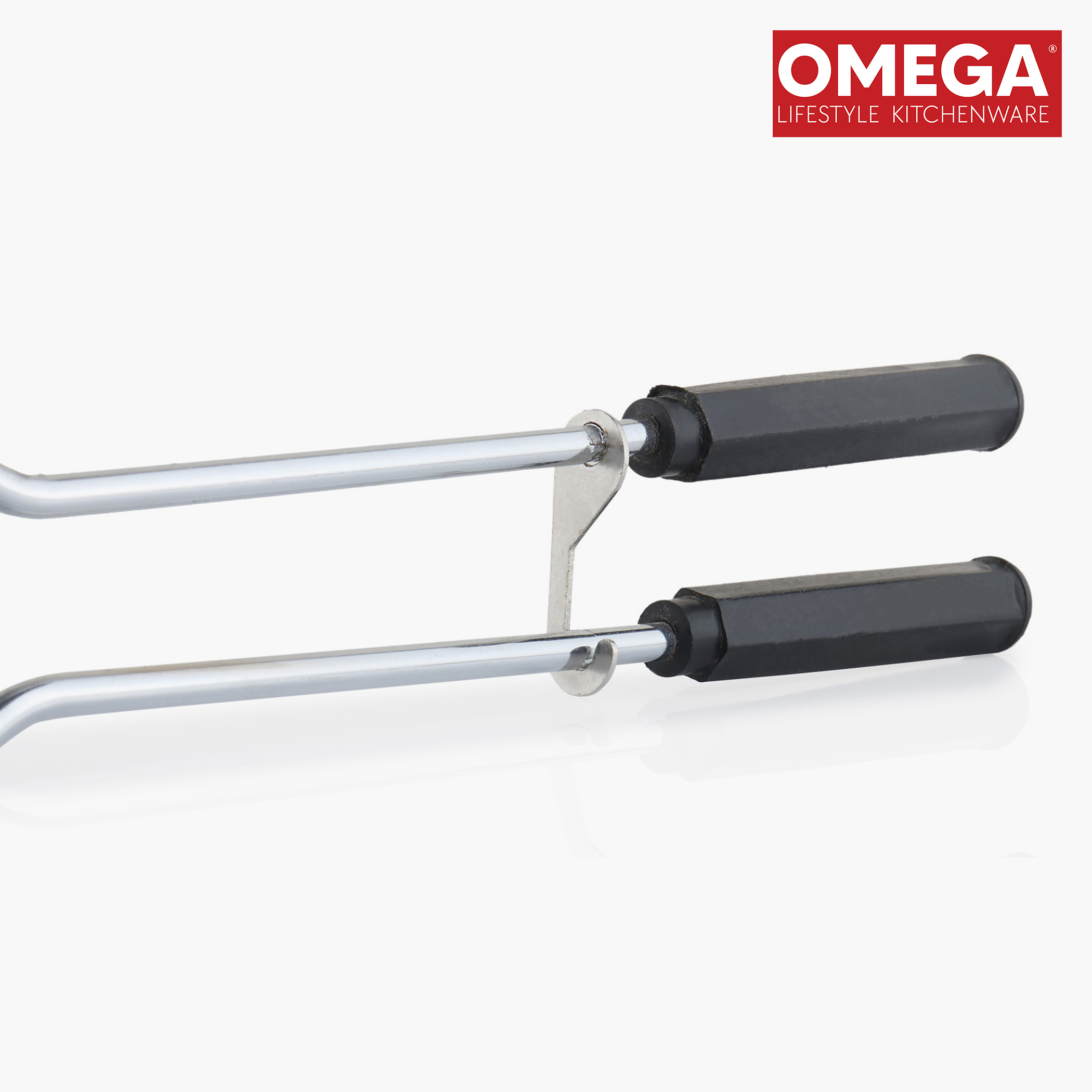 OMEGA Aluminium Non-Stick Sandwich Toaster in Black