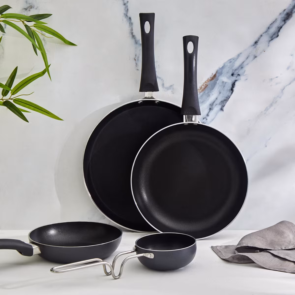 Fiona Sebron Aluminium Dosa Tawa - 45cm in Black