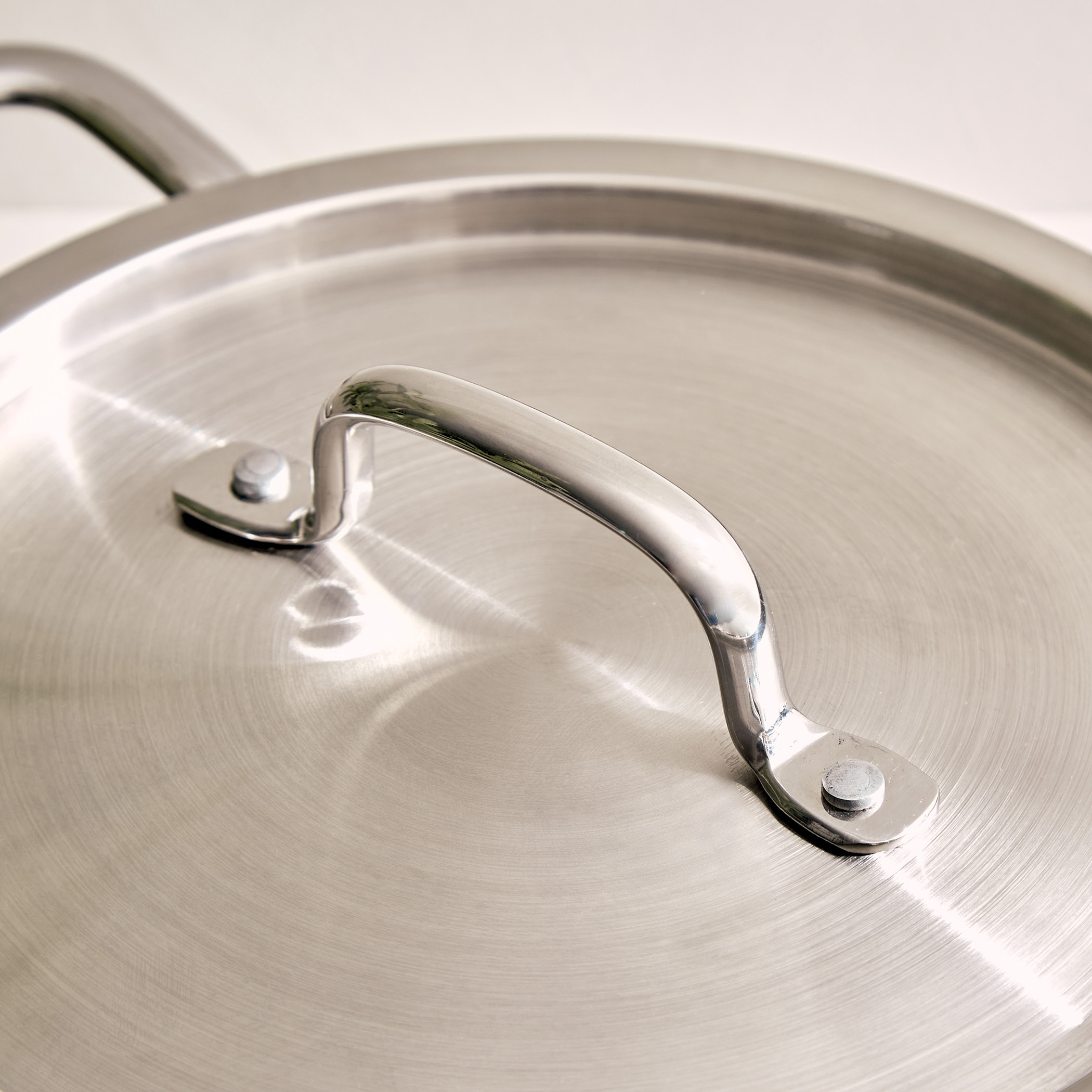 Valeria Carin Tri-Ply Stainless Steel Induction Compatible Kadhai with Lid - 1.6L in Silver