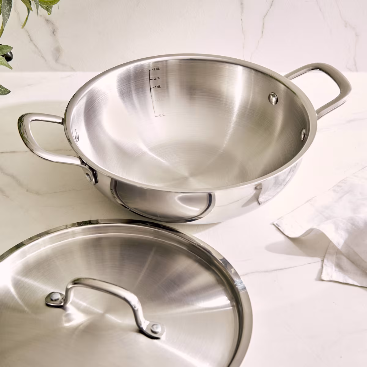 Valeria Carin Tri-Ply Stainless Steel Induction Compatible Kadhai with Lid - 2.5L in Silver