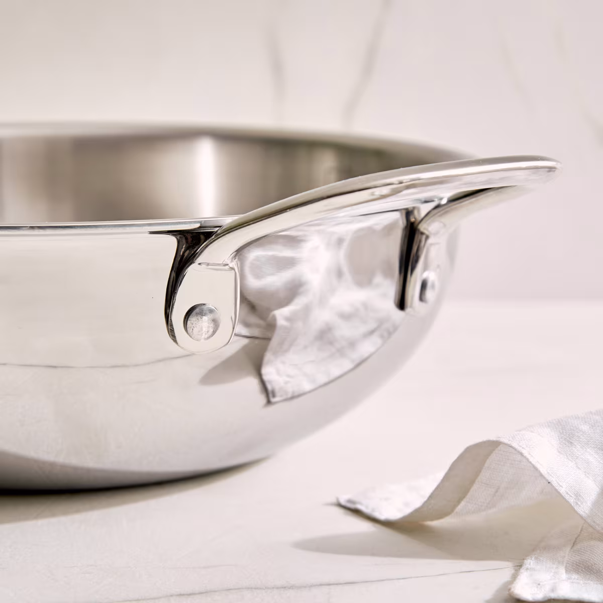 Valeria Carin Tri-Ply Stainless Steel Induction Compatible Kadhai with Lid - 2.5L in Silver