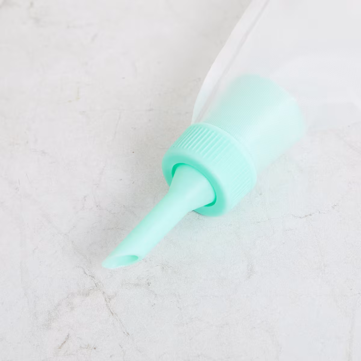 Bakers Pride 7Pcs Polypropylene Cake Decorating Nozzle Set in Teal