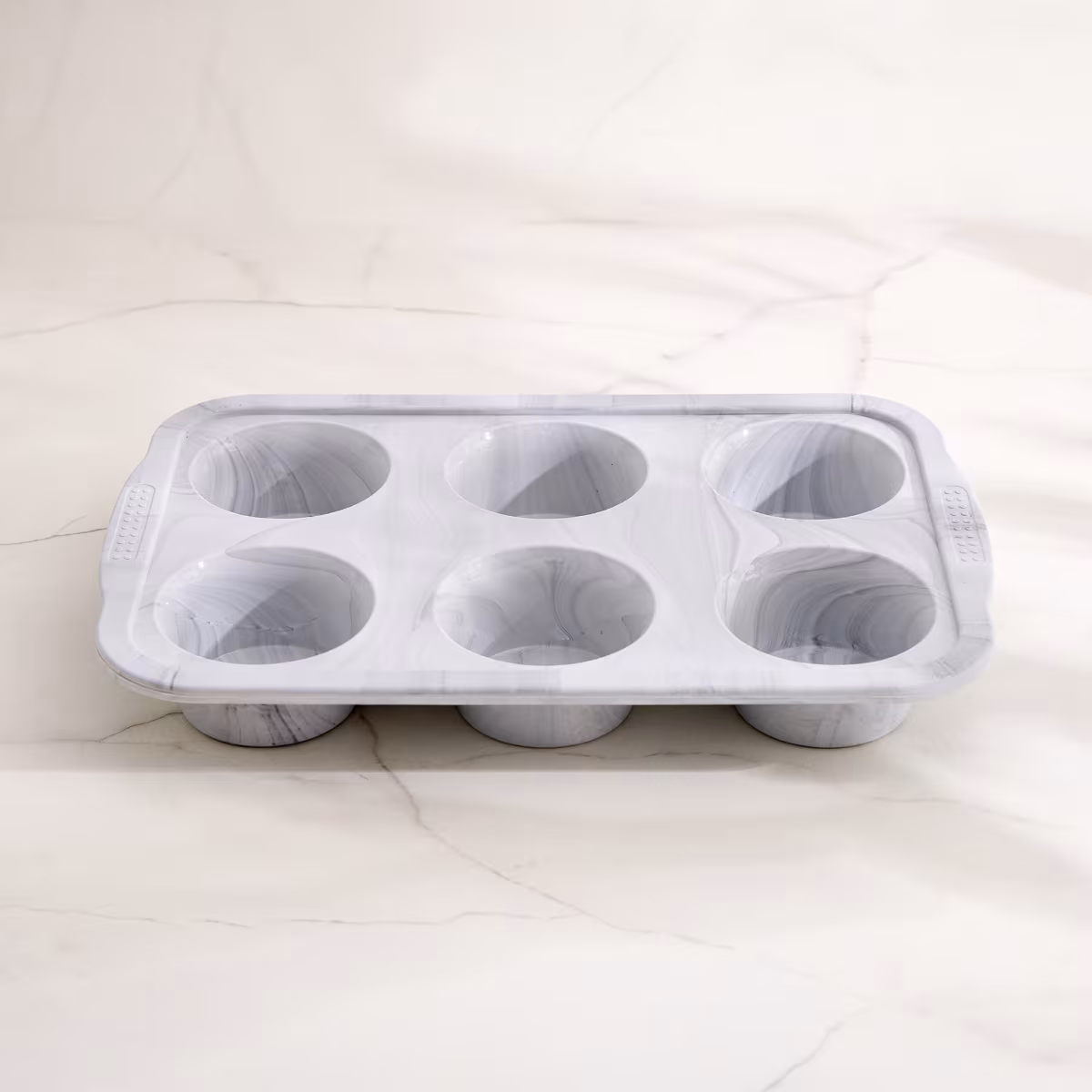 Bakers Pride Floura Silicone 6 Cups Muffin Pan in Grey