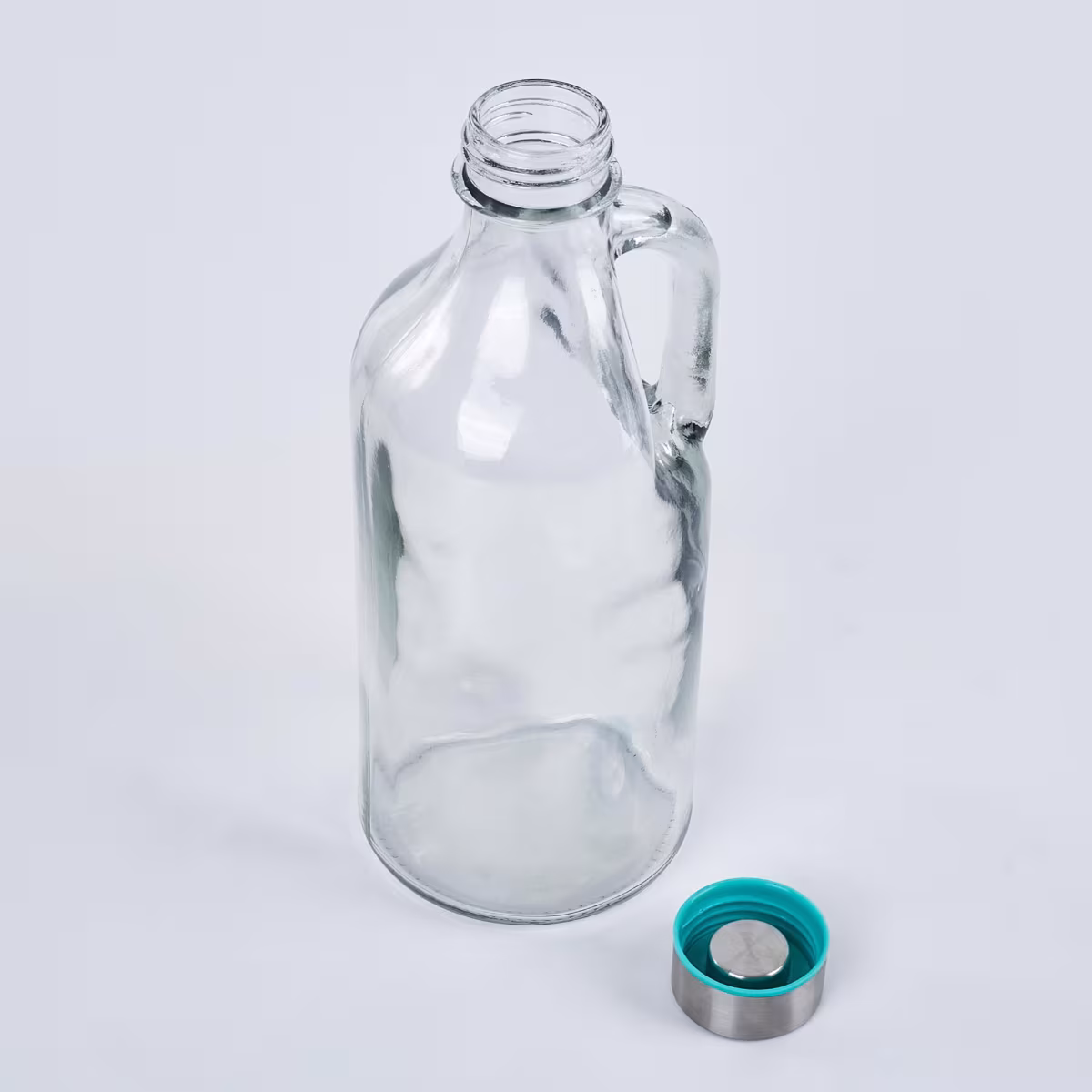 Marley Orlanto Set of 4 Glass Bottles - 1L in Transparent