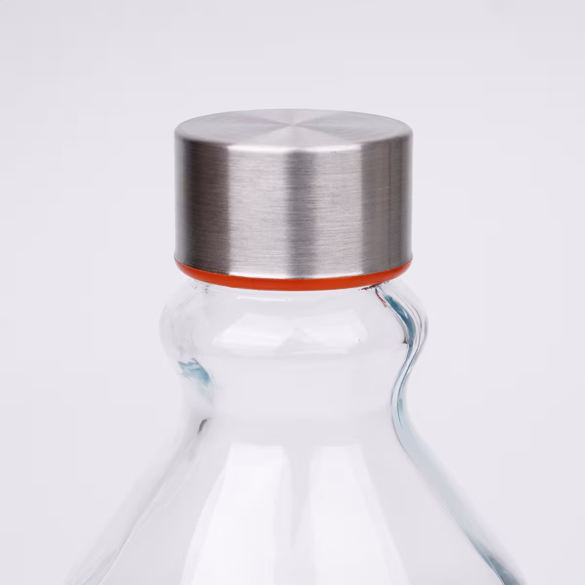 Garnet 5Pcs Glass Bottle and Tumbler Set in Transparent