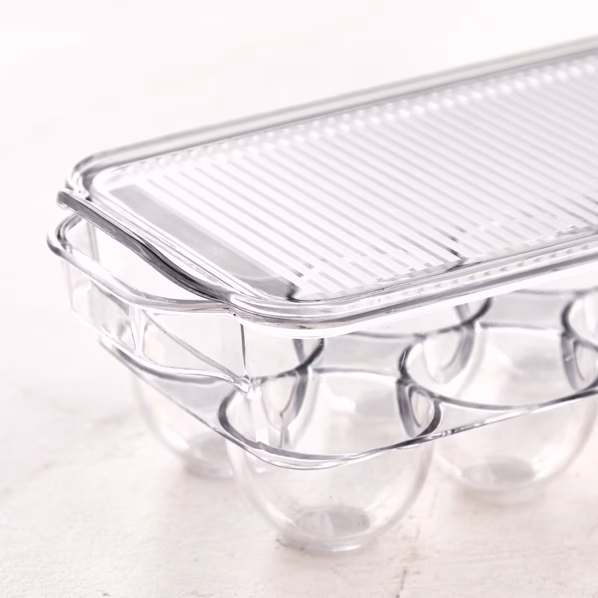 Orion Elfin PET Egg Holder with Lid in Transparent