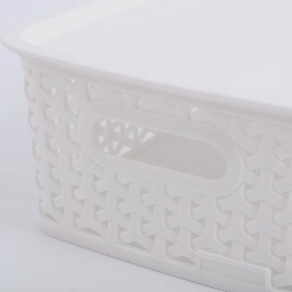 Wilton Royal Storage Basket in Offwhite