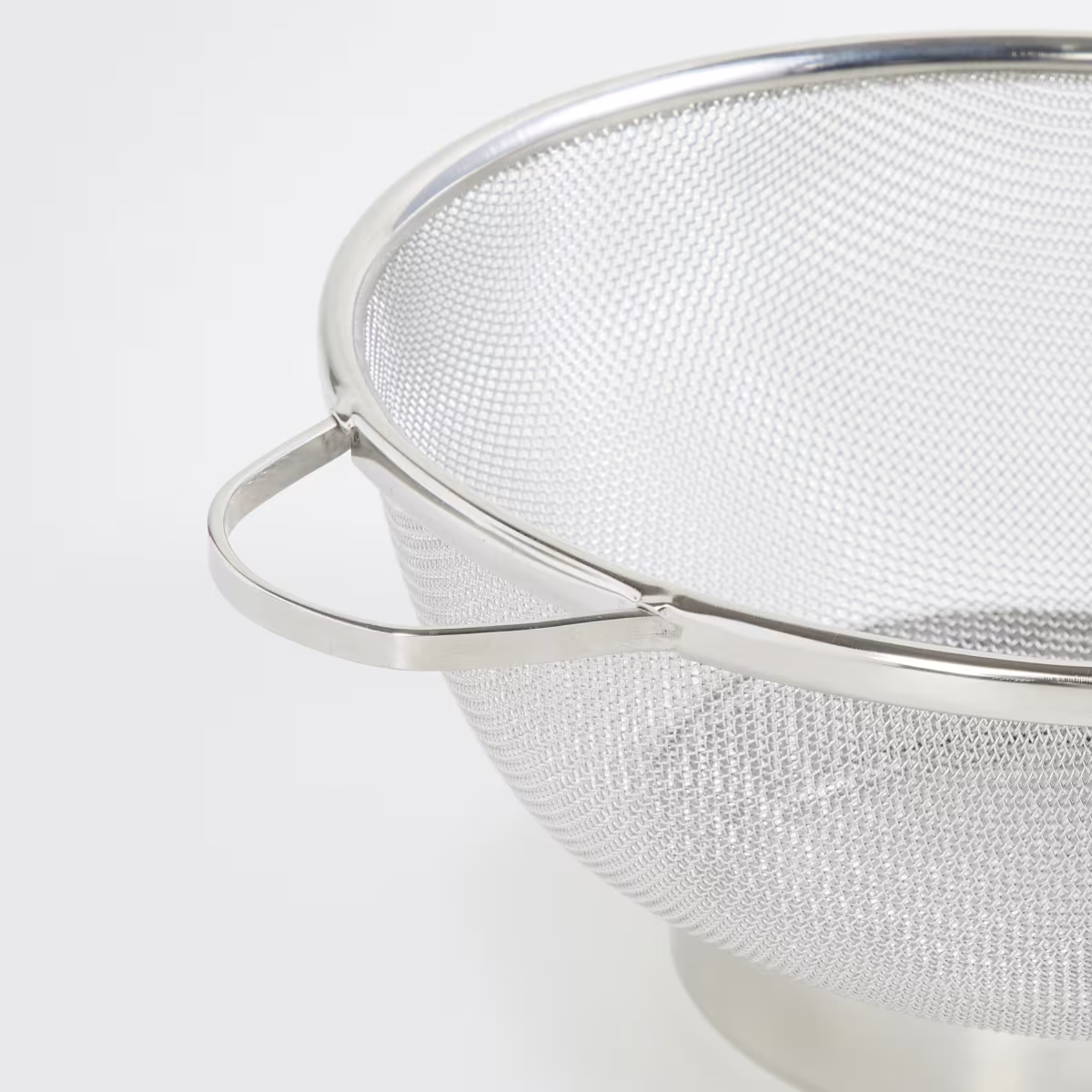 Ferrit Stainless Steel Colander Basket in Silver