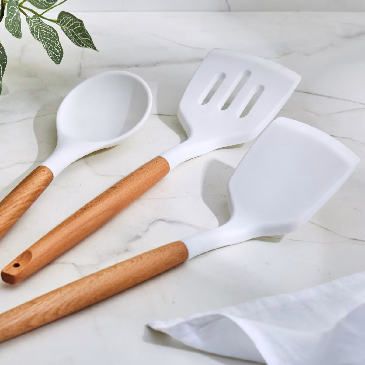Marshmallow Aruba Silicone Slotted Turner with Wooden Handle in White